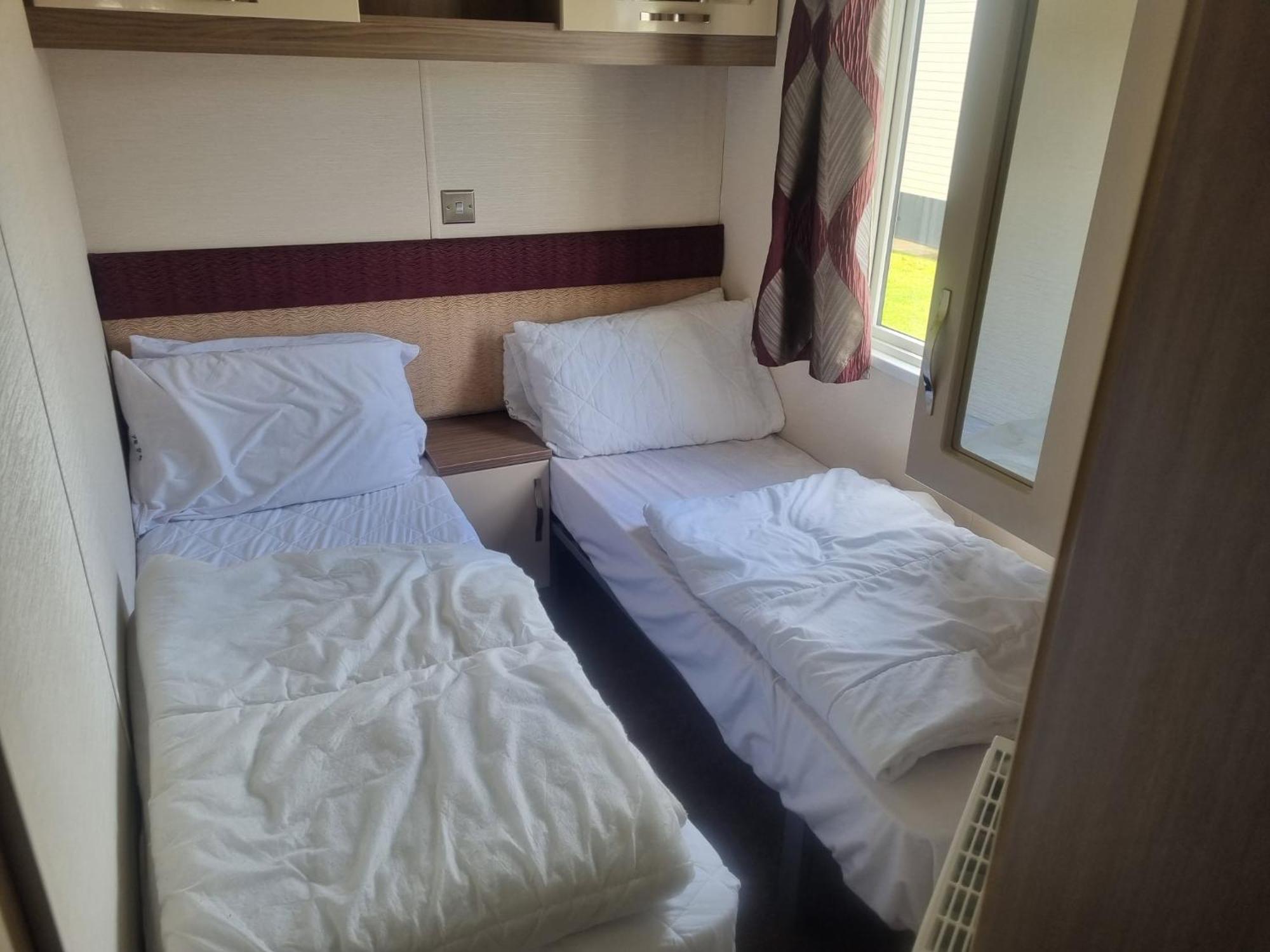8 Berth Deluxe Pg36 Hotell Chapel Saint Leonards Eksteriør bilde